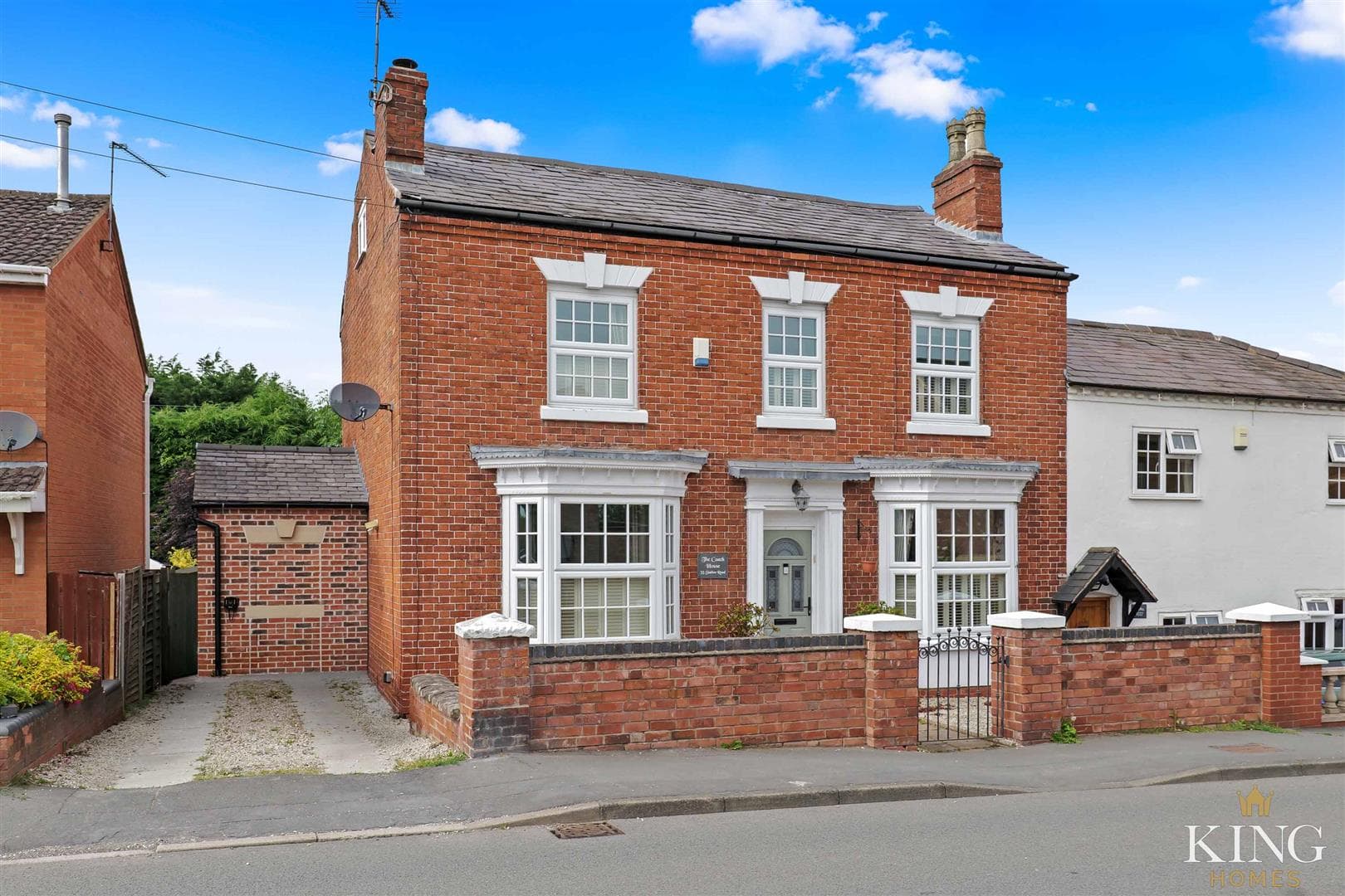 Station Road, Studley