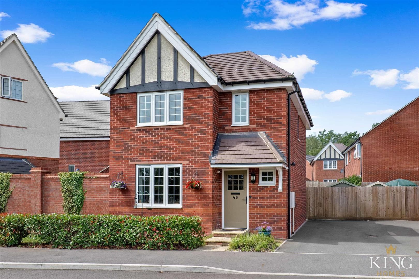 Mayors Drive, Alcester